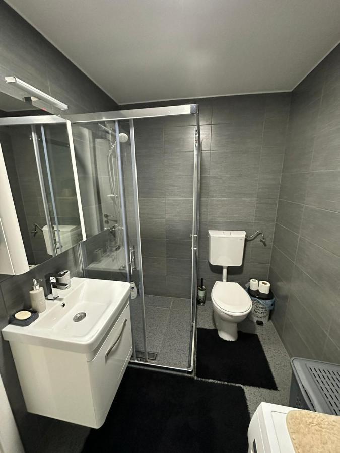 Angelikatos Apartment Golubac Ngoại thất bức ảnh