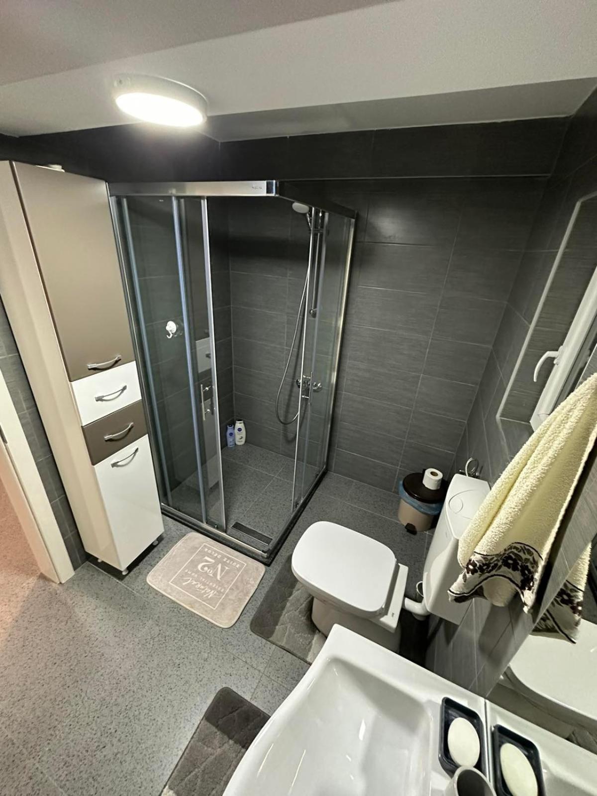 Angelikatos Apartment Golubac Ngoại thất bức ảnh